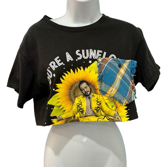 Post Malone Black Yellow Sunflower Cropped Pocket Upcycled Tee size S RCNSTRCT - Picture 1 of 8